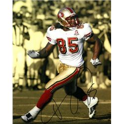 Vernon Davis Signed San Francisco 49Ers Spotlight 8X10 Photo (White Jersey)