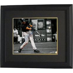 Frank Thomas Signed Toronto Blue Jays Spotlight 16X20 Photo Custom Framed (500Th Career HR- 6-28-07)