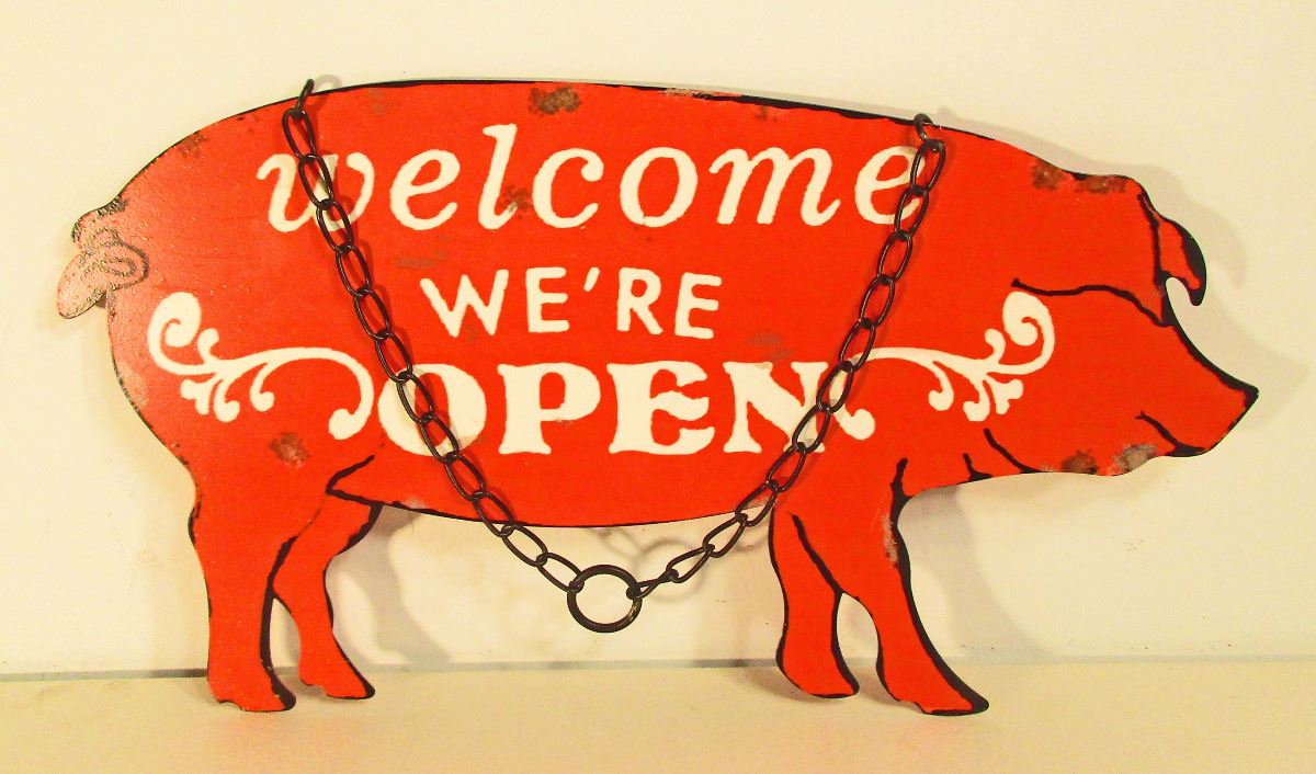 METAL DIE-CUT PIG OPEN / CLOSED HANGING SIGN