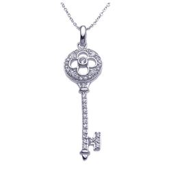 Sterling Silver Rhodium Plated Clear CZ Clover Key Pendant Necklace stp00972
