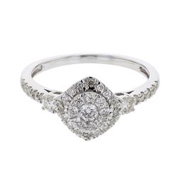 Round-Cut Cushion-Shaped Single Shank Cluster Diamond Ring In 14K White Gold | 438601