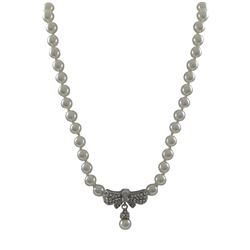 Pearl/Pave Bow Front