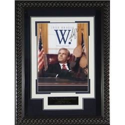 W. - George W Bush Movie Signed By Josh Brolin 22X30 Masterprint Movie Poster Custom Rope Framed (En