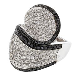 Beautiful And Elegant Fashion White & Black Diamond Ring In 14K White Gold |384504