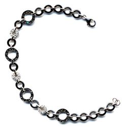 Sterling Silver Circle Bracelet With Black & White Czs