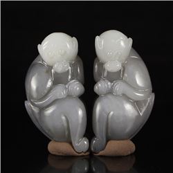 A Pair Chinese Hetian Jade Monkeys Pendant