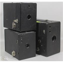 LOT OF THREE VINTAGE KODAK CAMERAS