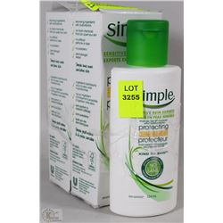 3- SIMPLE SENSITIVE SKIN LIGHT MOISTURIZERS SPF 15
