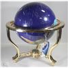 Image 1 : GEMSTONE GLOBE WITH RIBBONS OF POLISHED BRASS EACH