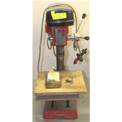TRADE T MARK DRILLING MACHINE WITH CUTTING OIL IN