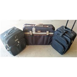 LOT OF 3 SUITCASES