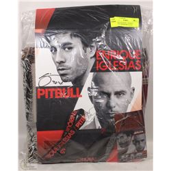 ENRIQUE IGLESIAS + PITBULL CONCERT MEMORABILIA LOT