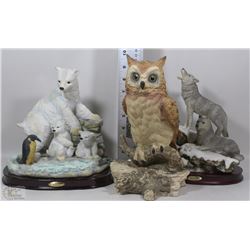 FLAT OF WILDLIFE COLLECTIBLE SCULPTURES