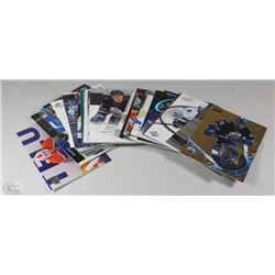 30 ASSORTED OILERS CARDS