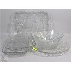 FLAT OF GLASS SERVING DISHES