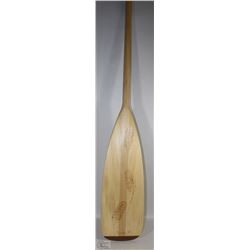 WOODEN PADDLE WITH WOOD BURNED DESIGN- BRAND NEW