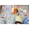Image 1 : FLAT OF ESTATE COLLECTIBLE FIGURINES