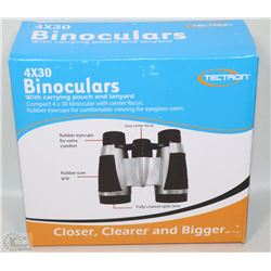 NEW 4 X 30 BINOCULAR SET WITH CASE