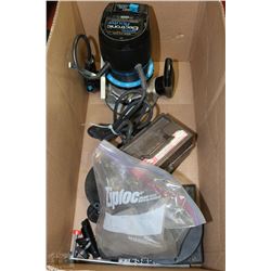 ELECTRONIC ROUTER AND ROUTER BIT SET