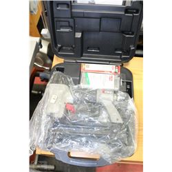 PORTER CABLE 18 GAUGE BRAD AIR NAILER