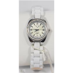 NEW SWISS ACTIVA DIAMOND BEZEL WOMEN'S WATCH