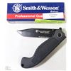 Image 1 : SMITH & WESSON PROFESSIONAL QUALITY KNIFE