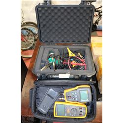FLUKE MULITMETER WITH INSTRUMENTS INCL
