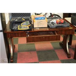 SHOWHOME OFFICE DESK