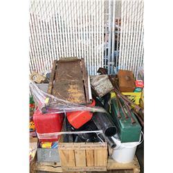 PALLET OF PLUMBING AND PIPE ACCESSORIES INCL