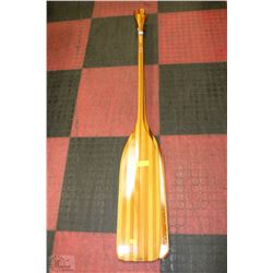 PAIR OF VINTAGE OARS ON CHOICE