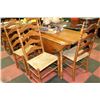 Image 1 : BUTTERFLY LEAF MAPLE TABLE WITH 4 CHAIRS