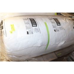 ROLL OF 3M PETROLEUM SORBENT  HP-100 38' X 144'