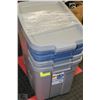 Image 1 : BUNDLE OF 4 INDOOR/OUTDOOR RUBBERMAID