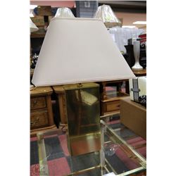 BRASS TABLE LAMP
