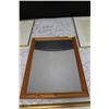 Image 1 : OAK FRAMED MIRROR 18"X26"