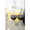 Image 1 : SHOWHOME  GLASS LEMONADE AND WINE DISPLAY