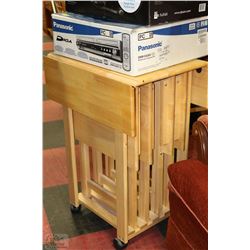 MAPLE DROP LEAF TABLE WITH 4 NESTING TV TRAYS