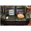 Image 2 : NEW BLACK LEATHERETTE RECLIINNG SOFA  WITH LOVE