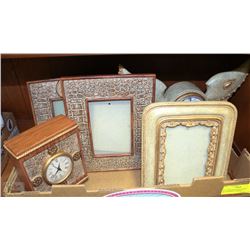 FLAT WITH MATCHING NEW DECO INCL FRAMES, CLOCKS &