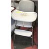 Image 1 : VINTAGE HIGH CHAIR