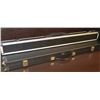 Image 1 : 2 HARD SHELL POOL CUE CASES 1 SINGLE+ 1 DOUBLE