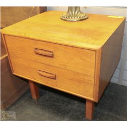 ANTIQUE  SOLID WOOD NIGHT STAND WITH 2 DRAWERS