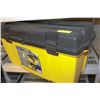 Image 1 : LARGE STRONG TOUGH TOOL BOX