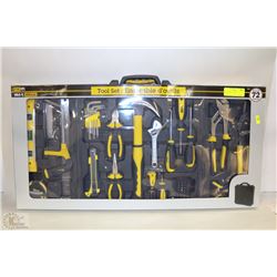 NEW 72-PIECE TOOL SET
