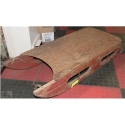 VINTAGE WOODEN SLED