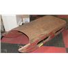 Image 1 : VINTAGE WOODEN SLED