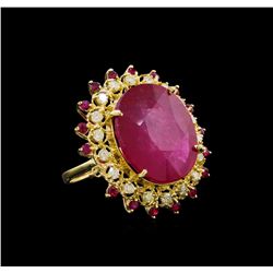 31.75 ctw Ruby and Diamond Ring - 14KT Yellow Gold