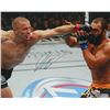 Image 1 : Georges St. Pierre Signed UFC MMA Punching Opponent In Face 16X20 Photo