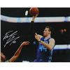 Image 1 : Frank Kaminsky Signed Hornets Action 16X20 Photo