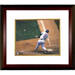 Sammy Sosa Signed Chicago Cubs 16X20 Photo Custom Framed (Batting)